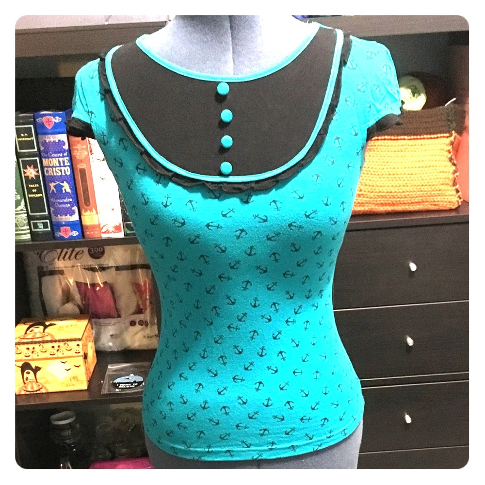 Sourpuss anchor top